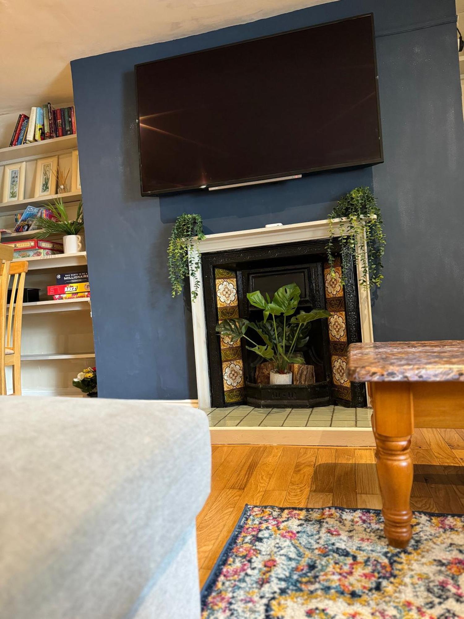 Beautiful Townhouse Next To Royal Victoria Park And Botanical Gardens Within Easy Walking Distance To Bath City Centre Buitenkant foto