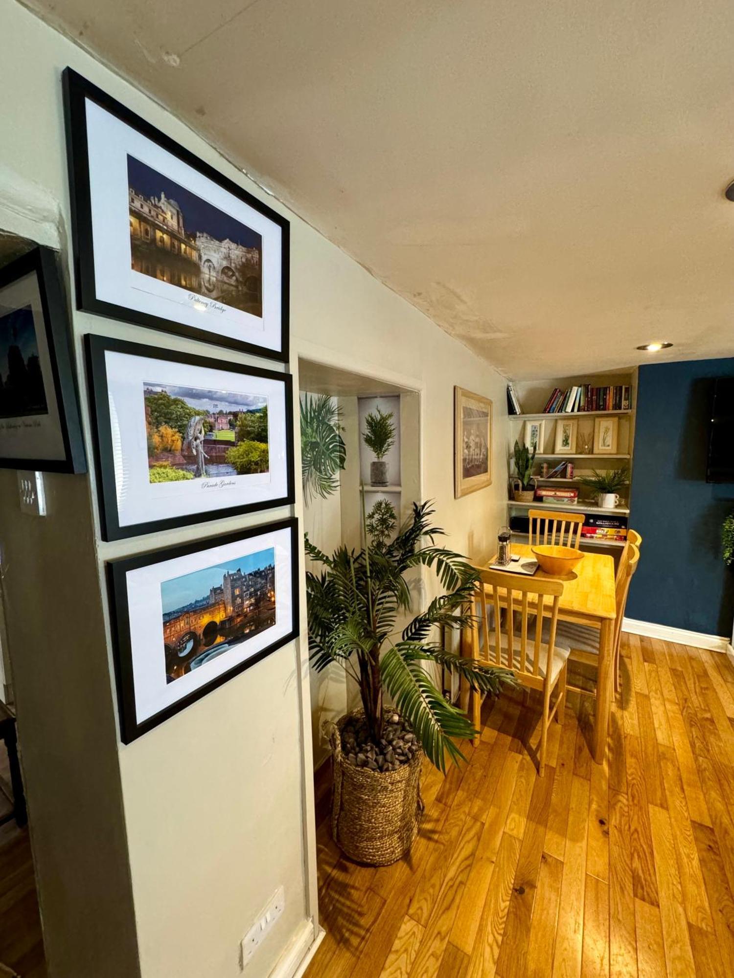 Beautiful Townhouse Next To Royal Victoria Park And Botanical Gardens Within Easy Walking Distance To Bath City Centre Buitenkant foto
