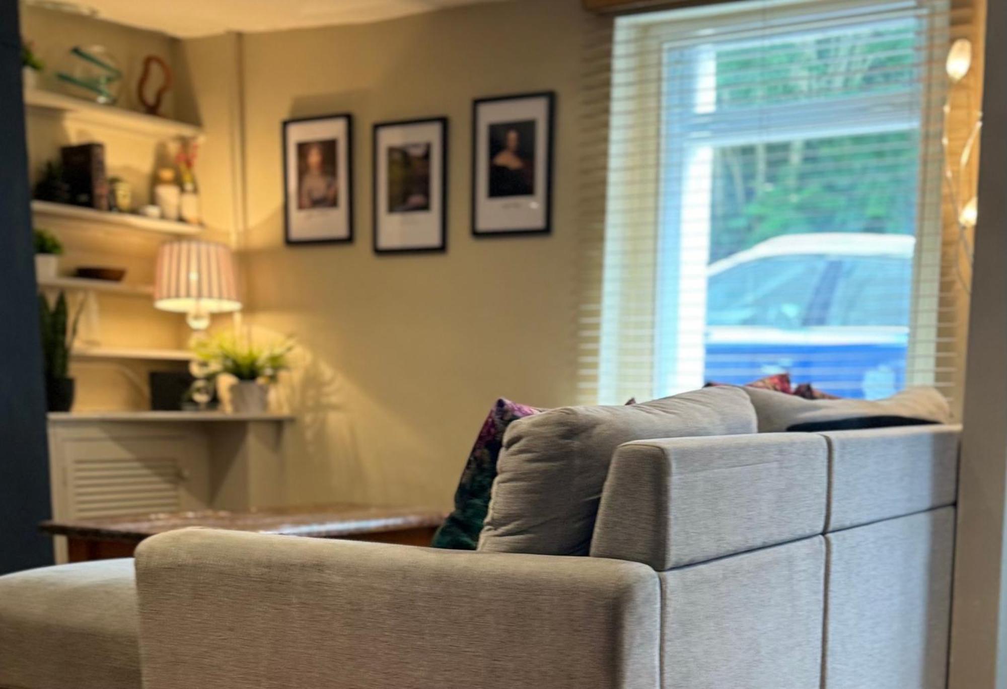 Beautiful Townhouse Next To Royal Victoria Park And Botanical Gardens Within Easy Walking Distance To Bath City Centre Buitenkant foto